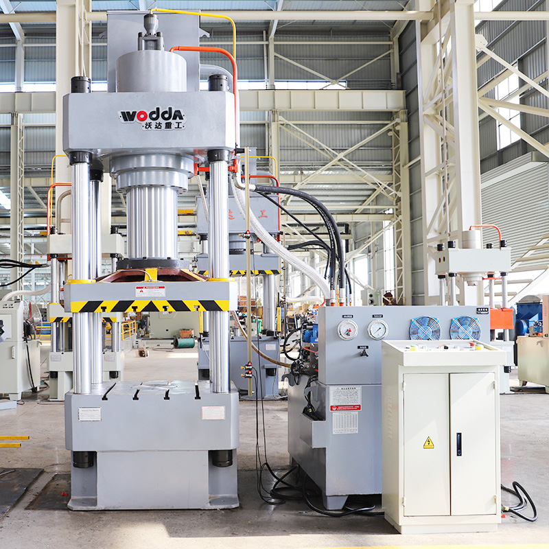 315吨四柱液压机 315吨四柱液压机