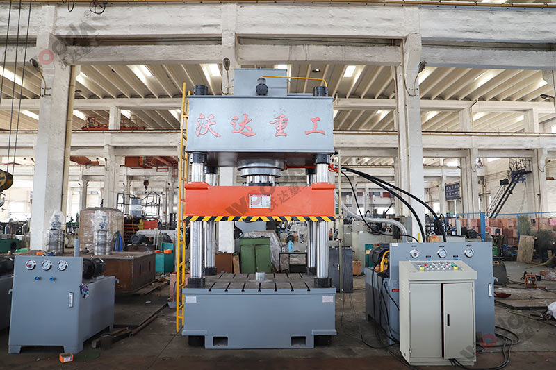 500吨四柱液压机 500吨四柱液压机