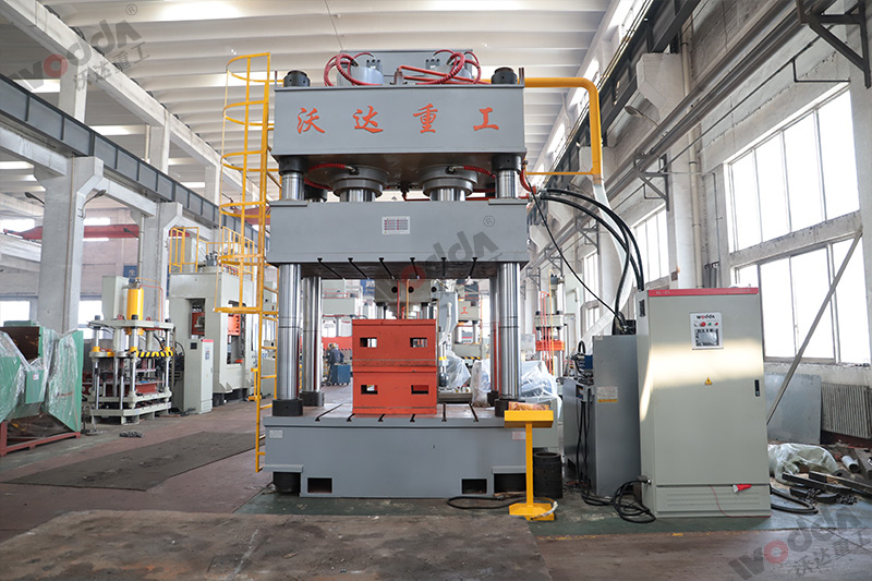 四柱液压机 四柱液压机