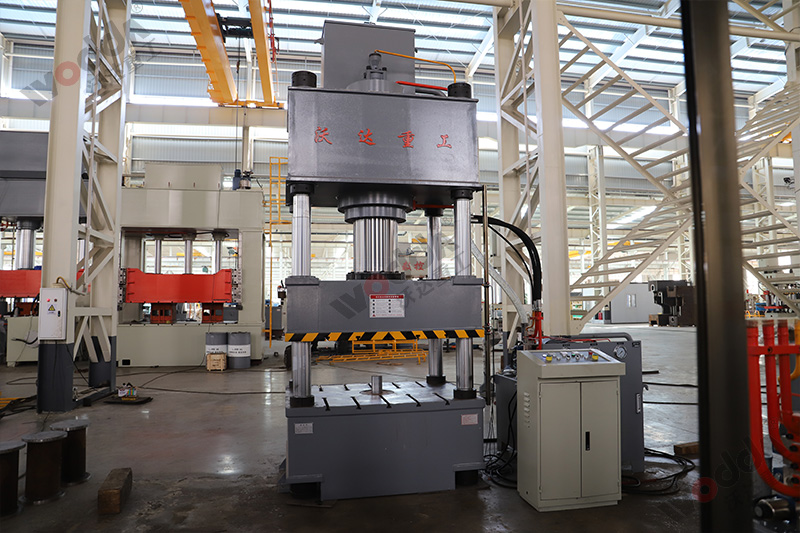 400吨四柱液压机电磁阀安装流程(附示意图) 400吨四柱液压机电磁阀安装流程(附示意图)