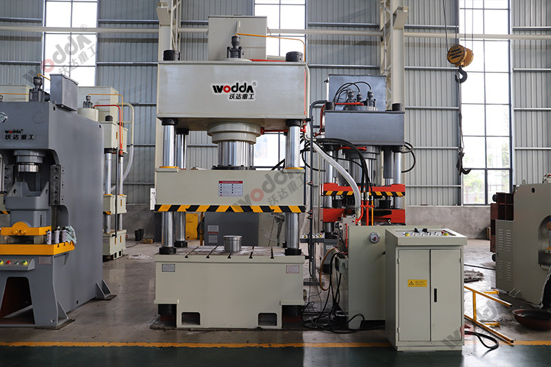 400吨液压机 400吨液压机