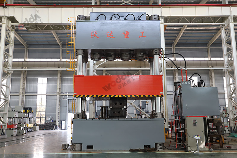 2500吨复合材料汽车配件液压机 2500吨复合材料汽车配件液压机