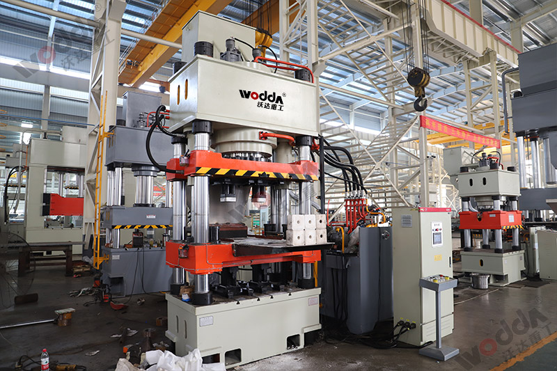 500吨盐砖机 500吨盐砖机