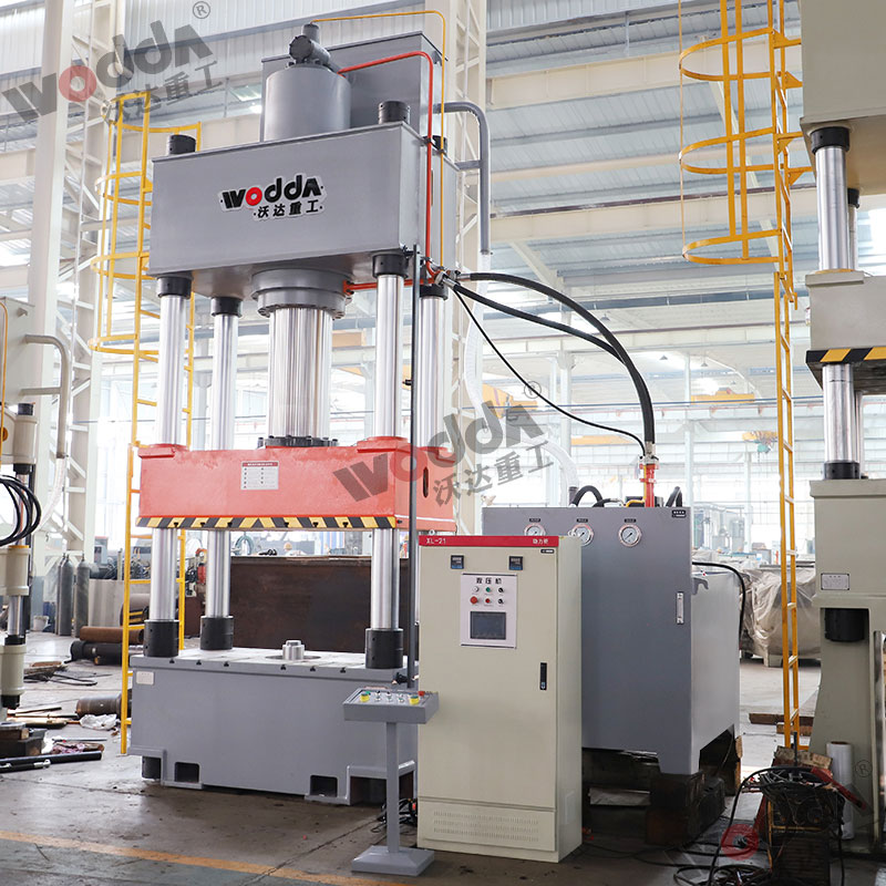 500吨三梁四柱液压机 500吨三梁四柱液压机