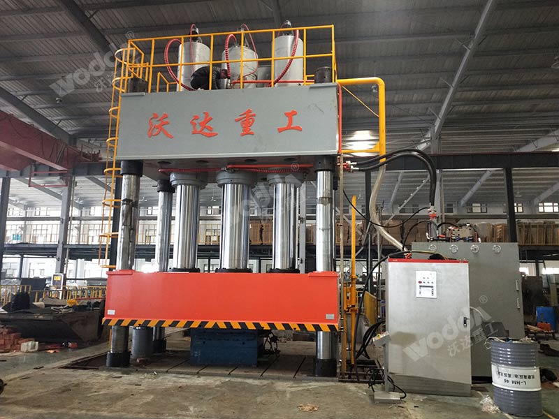 2000吨汽车导流罩成型液压机哪家好? 2000吨汽车导流罩成型液压机哪家好?