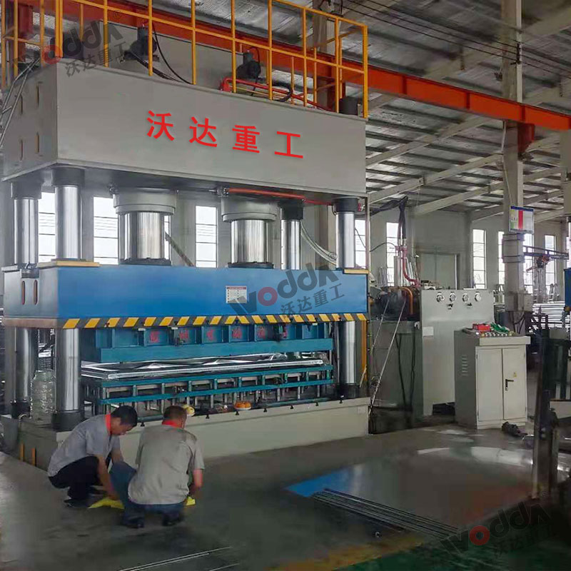 1000吨不锈钢门面板压纹成型液压机 1000吨不锈钢门面板压纹成型液压机
