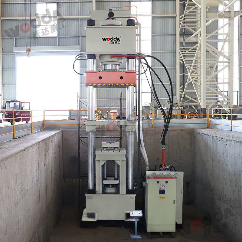 800吨石墨匣钵液压机 800吨石墨匣钵液压机