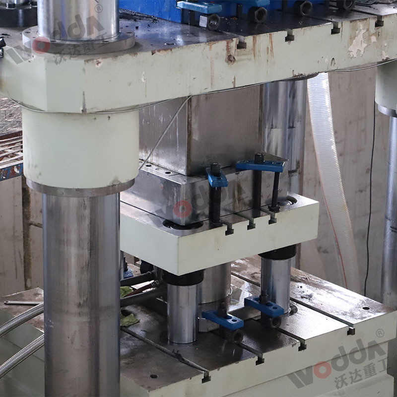 石墨匣钵液压机 石墨匣钵液压机