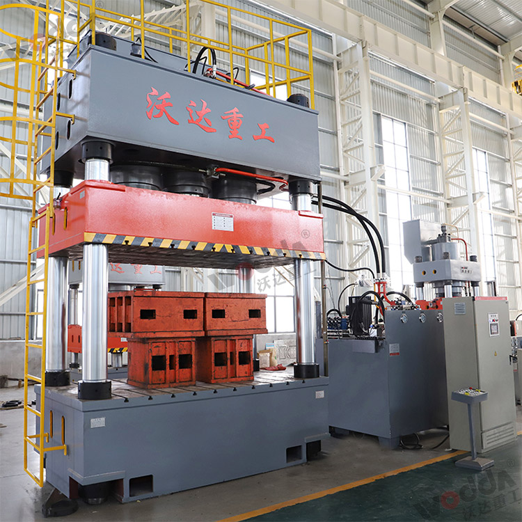1000吨三梁四柱液压机 1000吨三梁四柱液压机