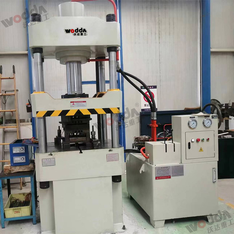 100吨压塑料电器壳成型液压机 100吨压塑料电器壳成型液压机