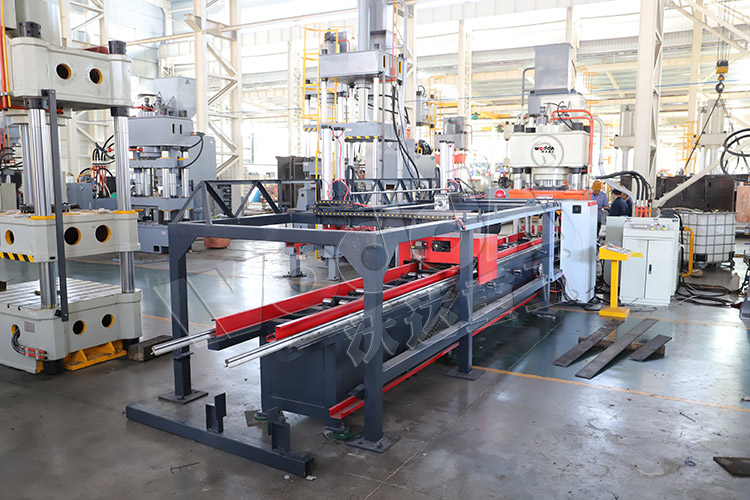 400吨锚杆托盘液压机(生产线) 400吨锚杆托盘液压机(生产线)