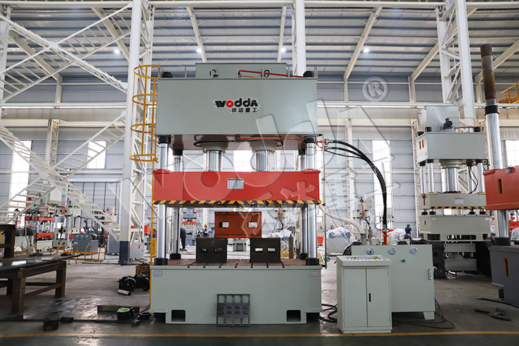 500吨双缸四柱液压机 500吨双缸四柱液压机