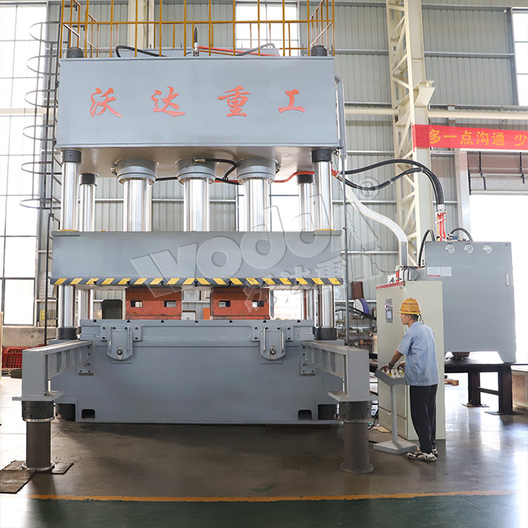 1200吨液压机 1200吨液压机