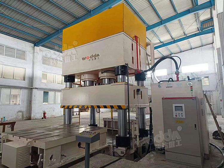 3000吨液压机 3000吨液压机