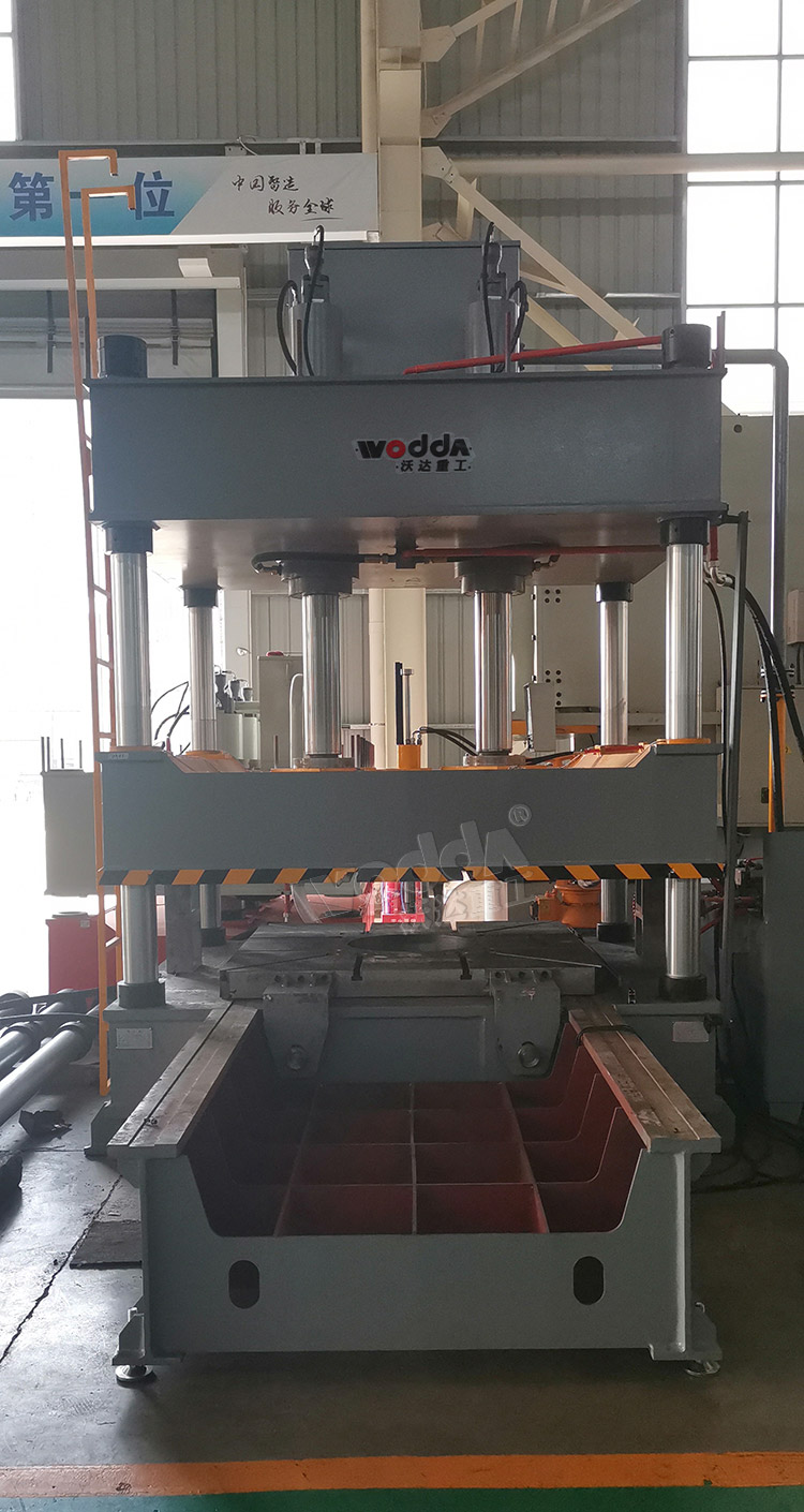 160吨四柱液压机 160吨四柱液压机