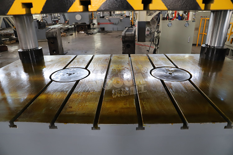 工作台(双下顶缸) 工作台(双下顶缸)