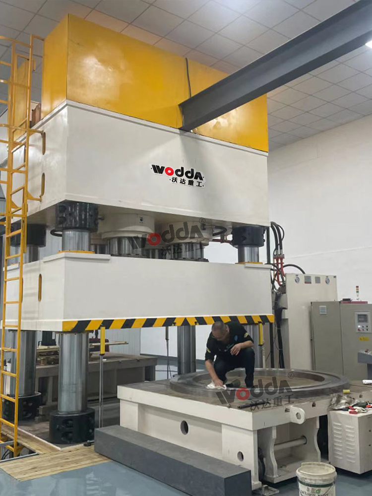 3000吨粉末成型四柱液压机 3000吨粉末成型四柱液压机