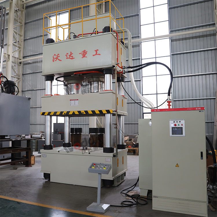 三梁四柱液压机 三梁四柱液压机