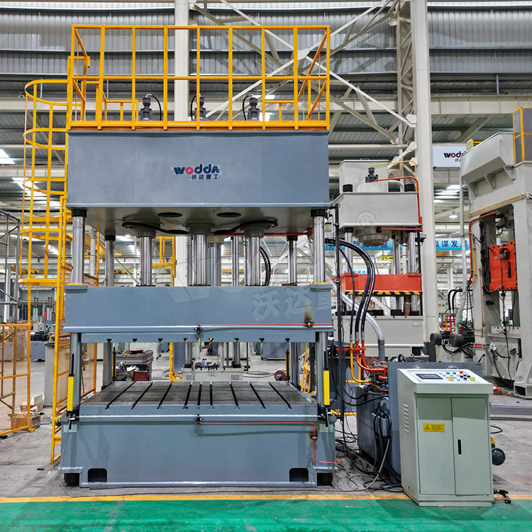 200吨三梁四柱液压机 200吨三梁四柱液压机