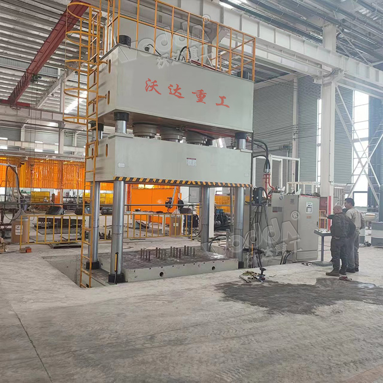 1000吨四柱液压机 1000吨四柱液压机