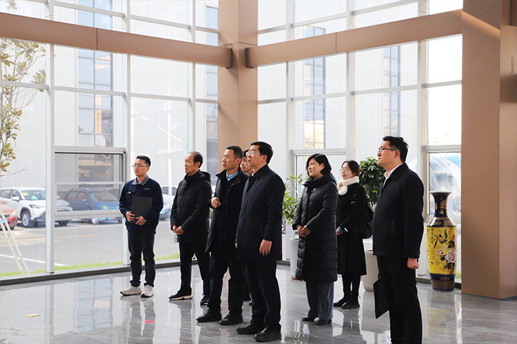 徐州市委常委、经开区党工委书记张克一行莅临山东必一运动bsport体育重工调研考察 徐州市委常委、经开区党工委书记张克一行莅临山东必一运动bsport体育重工调研考察