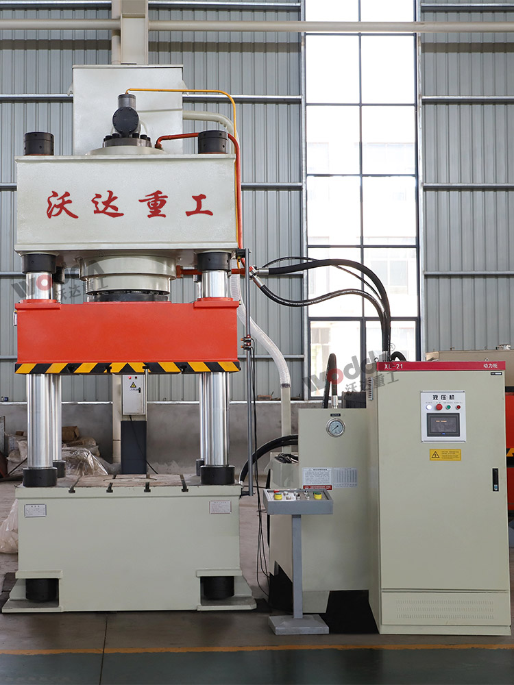 500吨三梁四柱液压机 500吨三梁四柱液压机