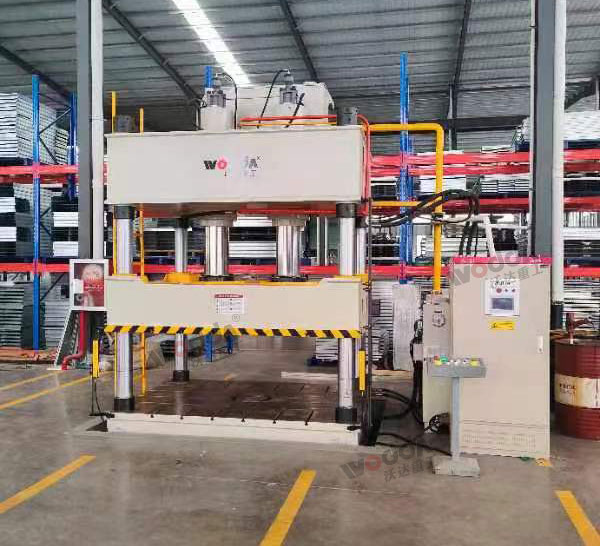 伺服315吨三梁四柱液压机 伺服315吨三梁四柱液压机