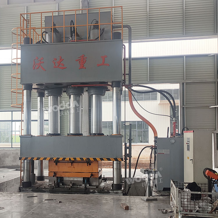 1500吨四柱液压机模压SMC导流罩 1500吨四柱液压机模压SMC导流罩