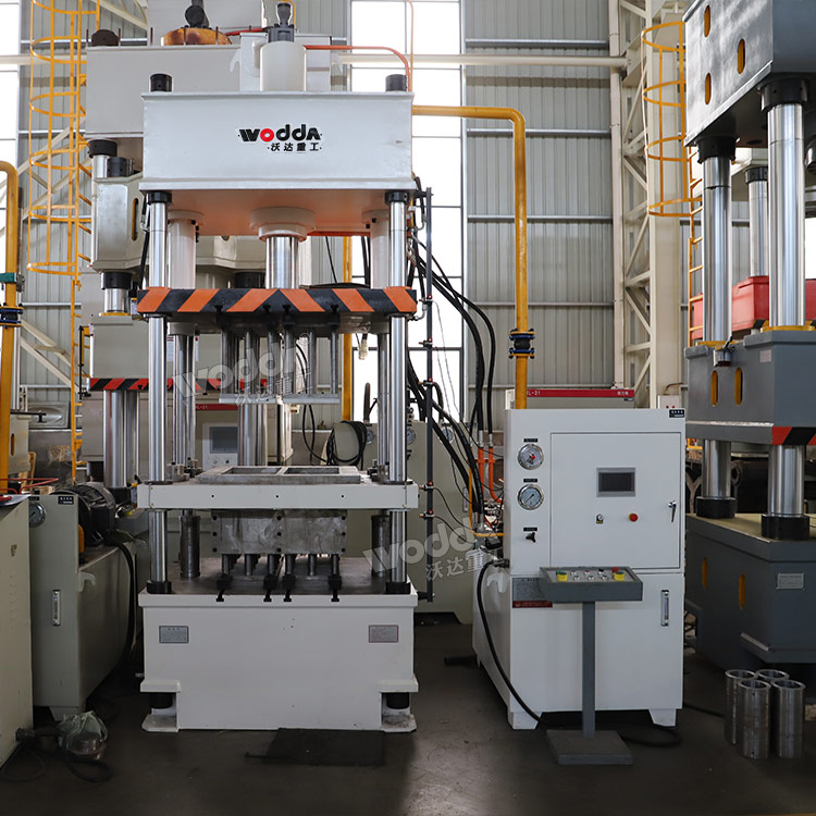 100吨珍珠岩板成型液压机 100吨珍珠岩板成型液压机