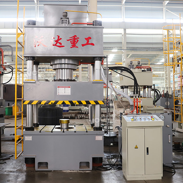 三梁四柱液压机 三梁四柱液压机