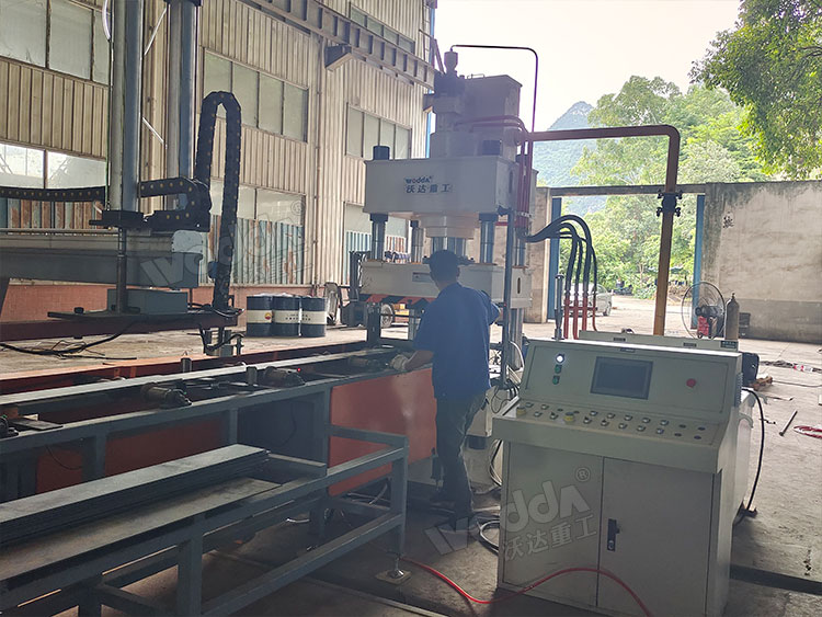 200吨锚杆托盘液压机 200吨锚杆托盘液压机