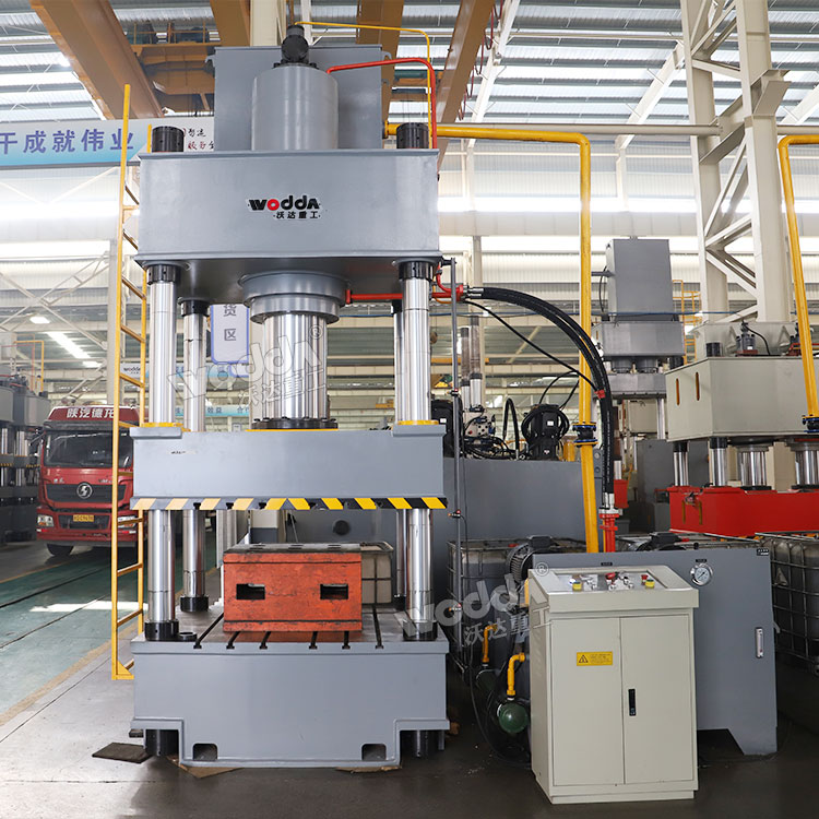 500吨三梁四柱液压机 500吨三梁四柱液压机