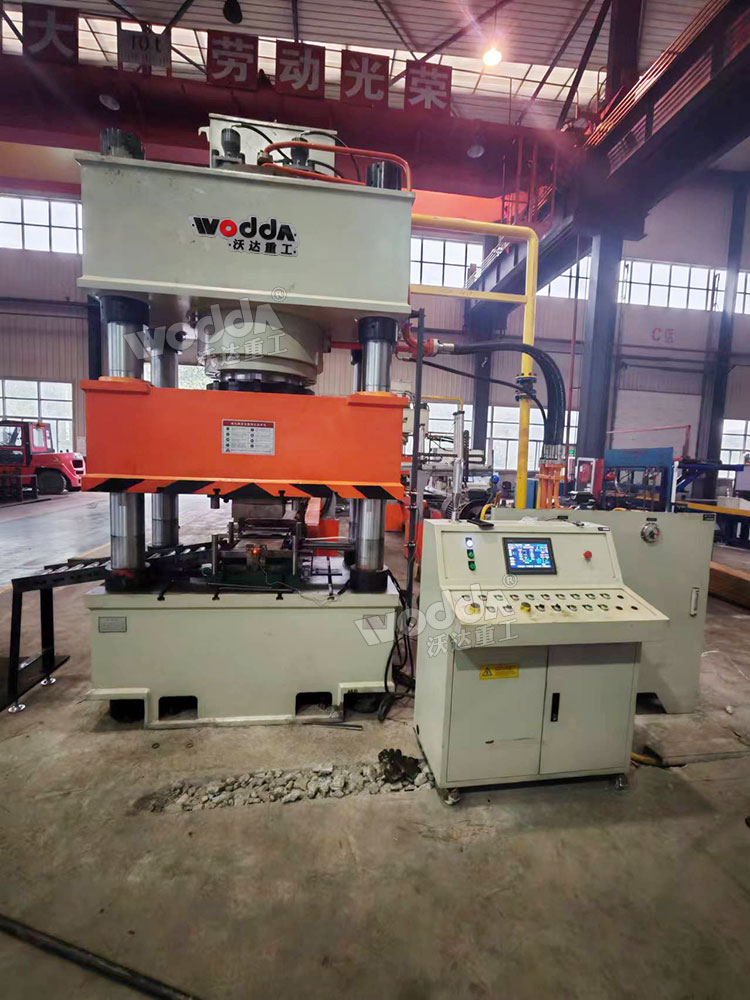 锚杆托盘液压机(630吨三梁四柱液压机) 锚杆托盘液压机(630吨三梁四柱液压机)