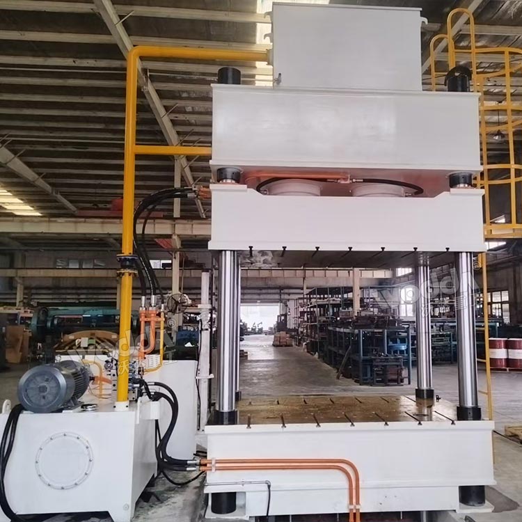 500吨三梁四柱液压机 500吨三梁四柱液压机