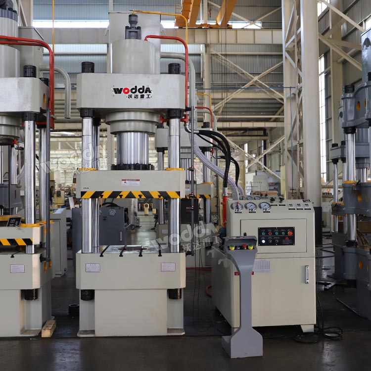 315吨三梁四柱液压机 315吨三梁四柱液压机