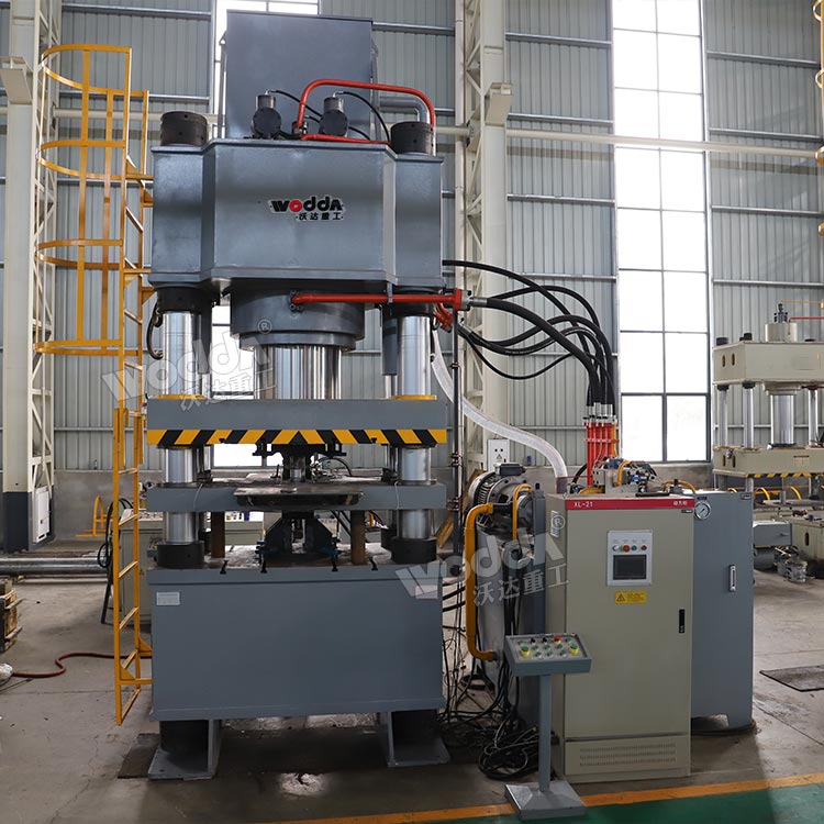 800吨四梁四柱液压机 800吨四梁四柱液压机