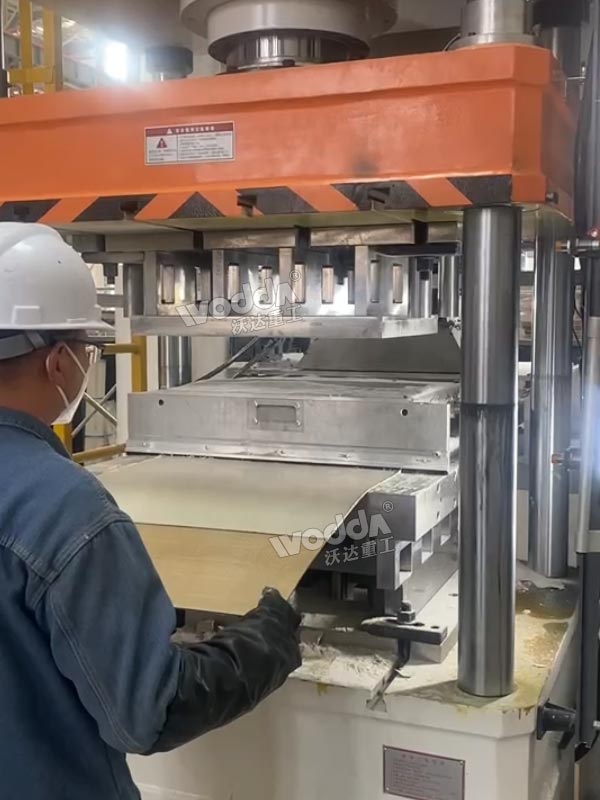 自动推料 自动推料