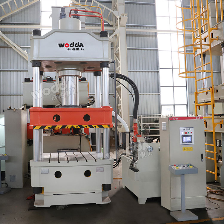 315吨四柱液压机 315吨四柱液压机