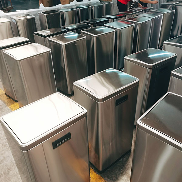 不锈钢垃圾桶 不锈钢垃圾桶