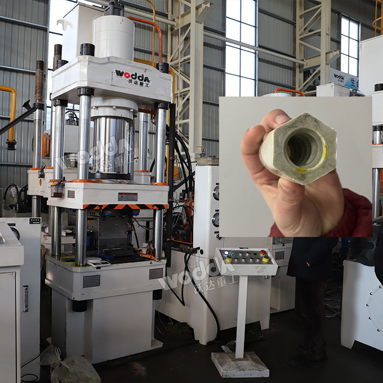 200吨四柱液压机 200吨四柱液压机