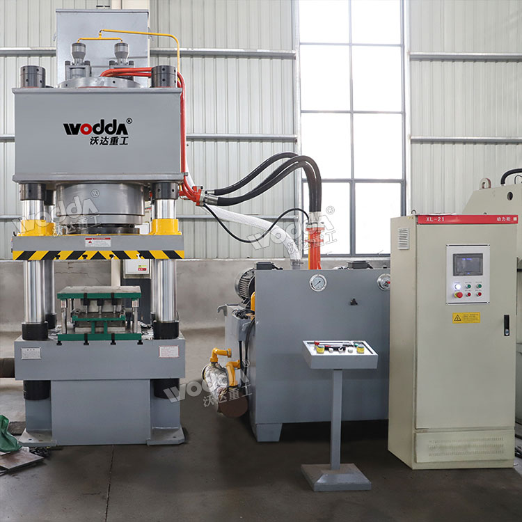 锚杆托盘液压机(500吨四柱液压机) 锚杆托盘液压机(500吨四柱液压机)