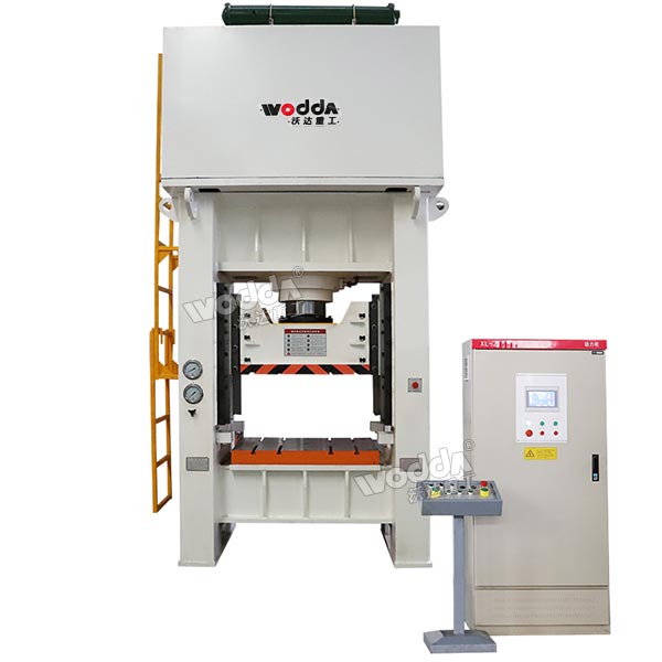 200吨框架式液压机 200吨框架式液压机