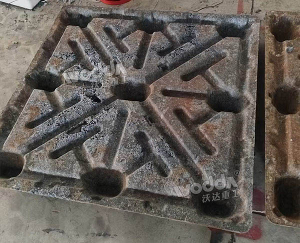 塑料托盘.jpg 塑料托盘.jpg