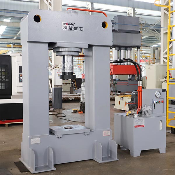 200吨龙门油压机 200吨龙门油压机