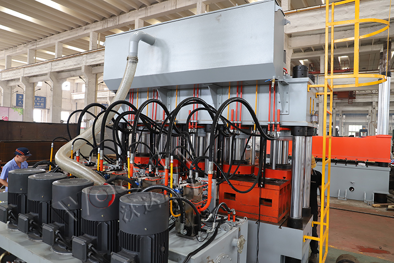 多工位拉伸机 多工位拉伸机