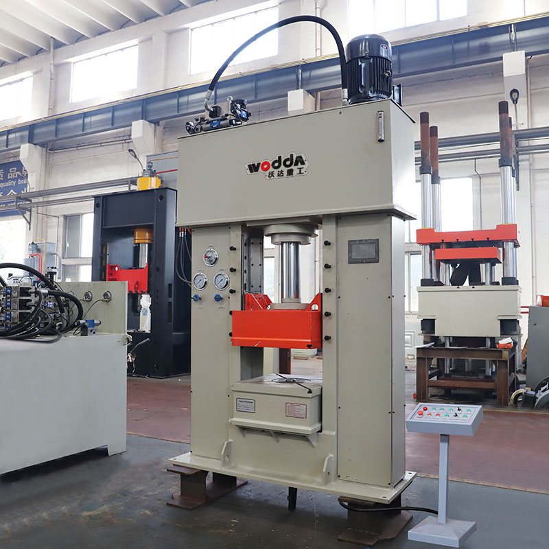 160吨框架式液压机 160吨框架式液压机