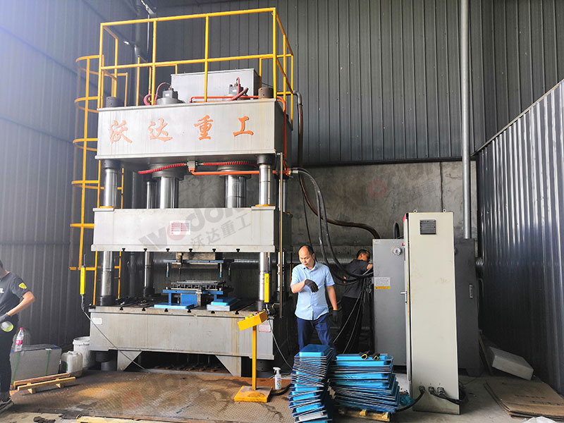 500吨双缸四柱拉伸液压机 500吨双缸四柱拉伸液压机